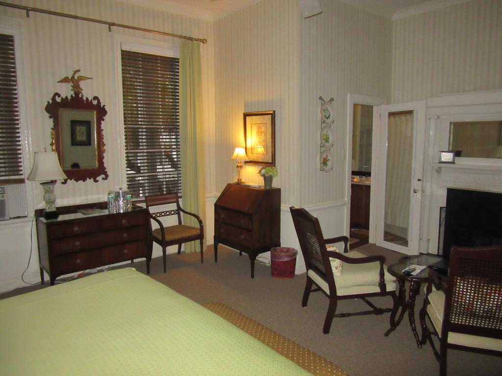 Rhett House Bed & Breakfast Beaufort Exterior foto